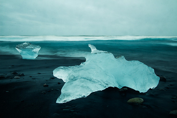 Ice Beach-long exposure